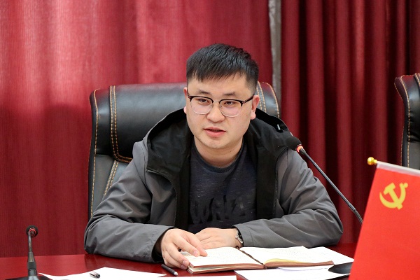 6--党委副书记赵吉做指导讲话.jpg
