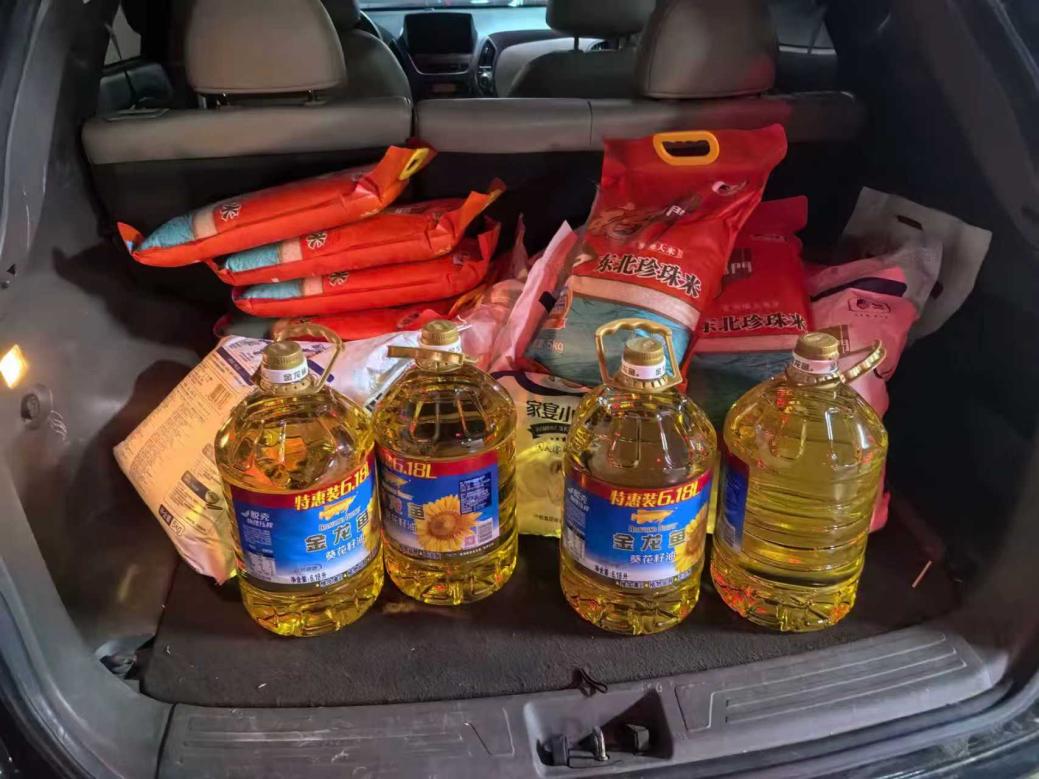 C:/Users/Administrator/Desktop/青春创业显担当,爱心捐赠暖特校——计算机科学与数学学院应届毕业生牛子铭以行动传递正能量/d0e72e69937474f5c800a7f56ba49328.jpgd0e72e69937474f5c800a7f56ba49328