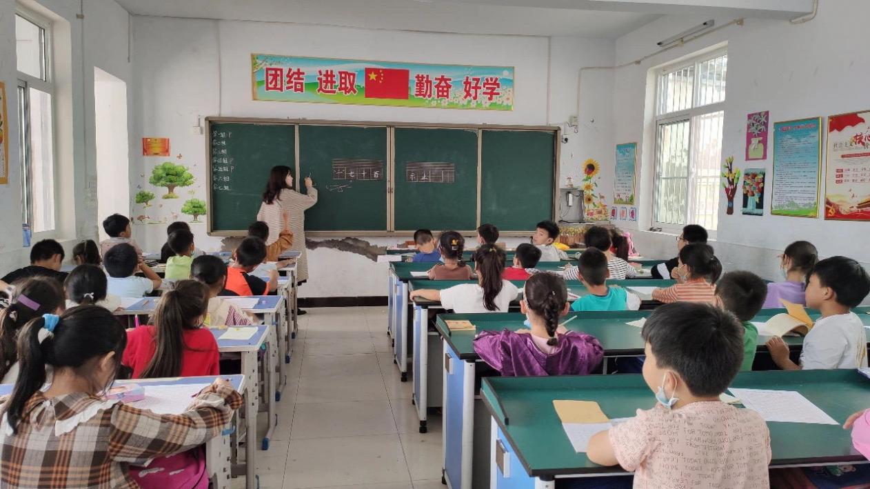 C:\Users\Administrator\Desktop\2020_09_27_00_32_IMG_4922_看图王.jpg