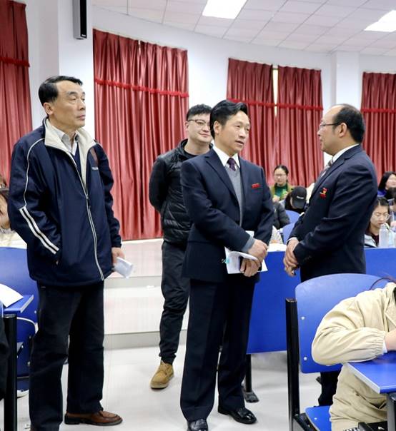 http://www.ayxy.edu.cn/upload/images/2019/4/4276ec3bc36d8f5e.jpg