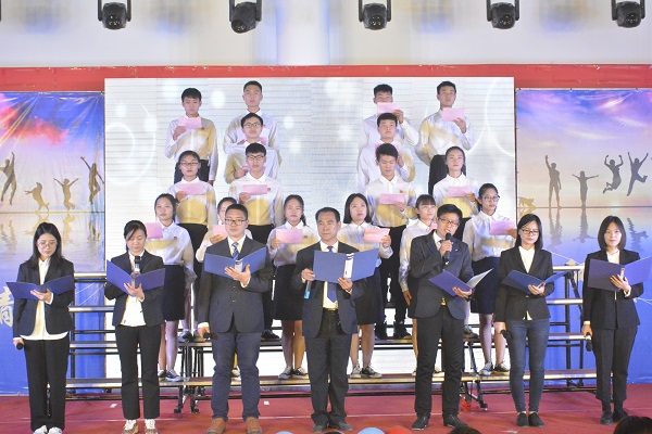 600宽2.jpg