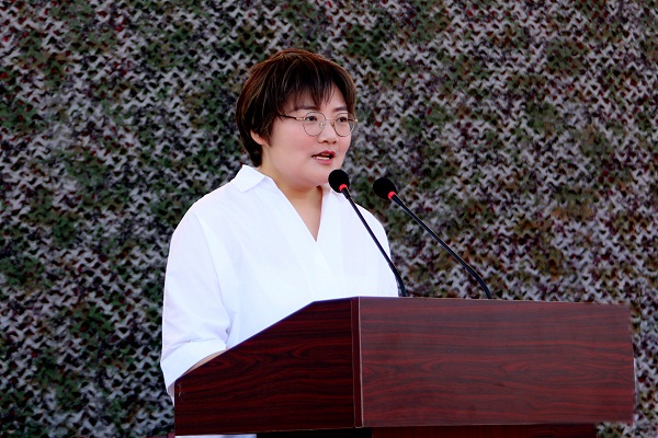 4.党委副书记、副校长张怀文作军训动员讲话.jpg