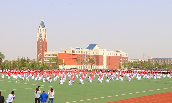 8.武术表演《扇舞乾坤》.jpg