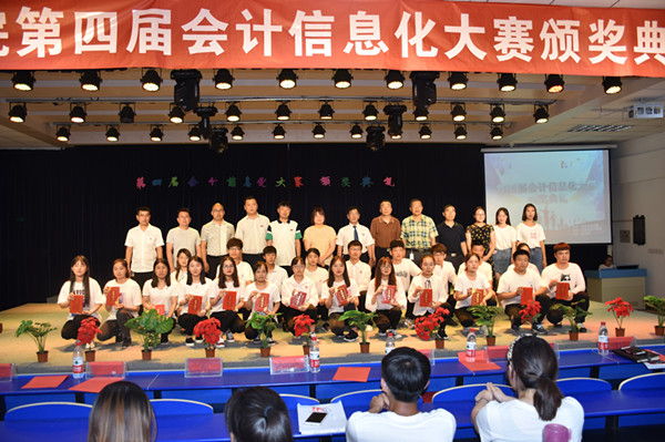 dsc_0207_wps图片_副本.jpg