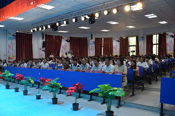 dsc_0147_wps图片_副本.jpg