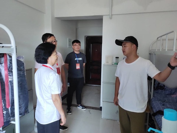 yy1.jpg
