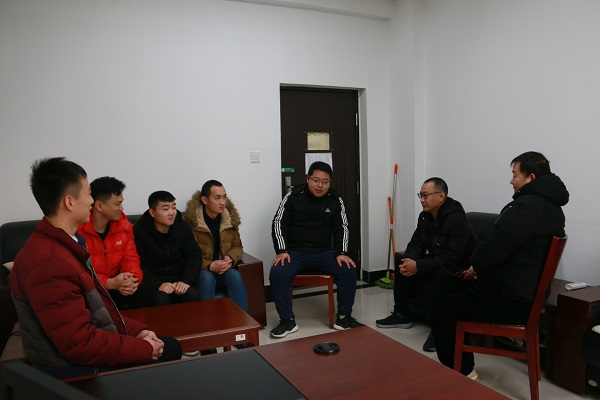 冬季安全行车工作会.jpg 冬季安全行车工作会.jpg