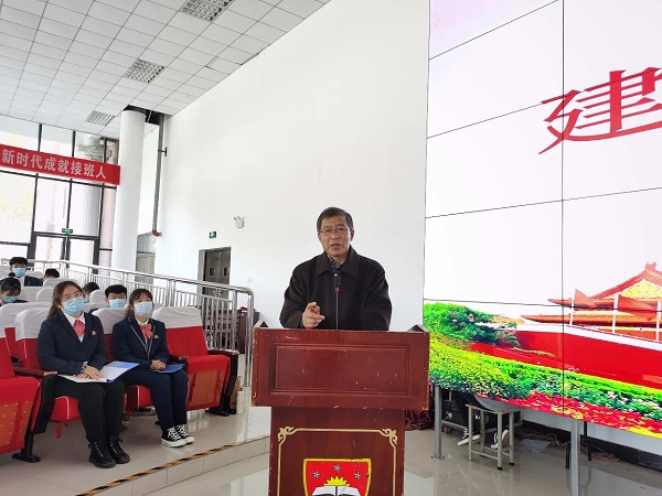 原图(1).jpg 原图(1).jpg
