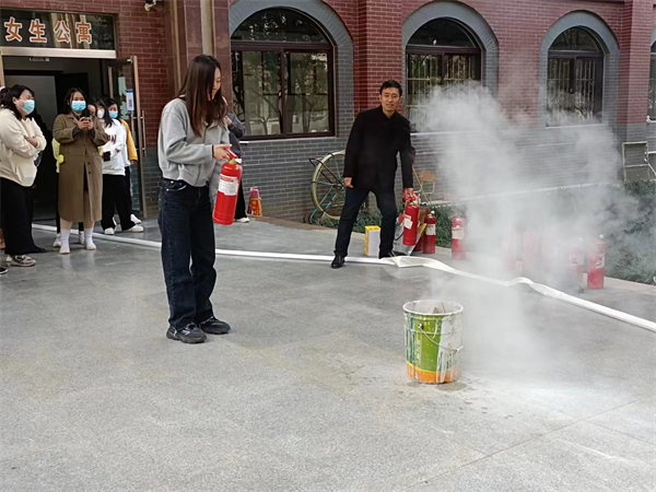 图片 4.png 图片 4.png