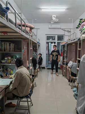 图片 1.png 图片 1.png