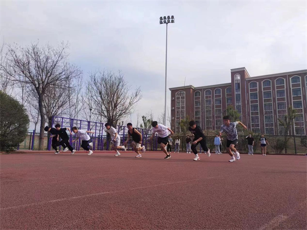 图片 2.png 图片 2.png