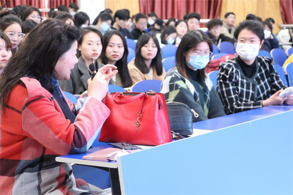 图片 1.png 图片 1.png