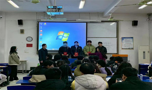 图片 1.png 图片 1.png