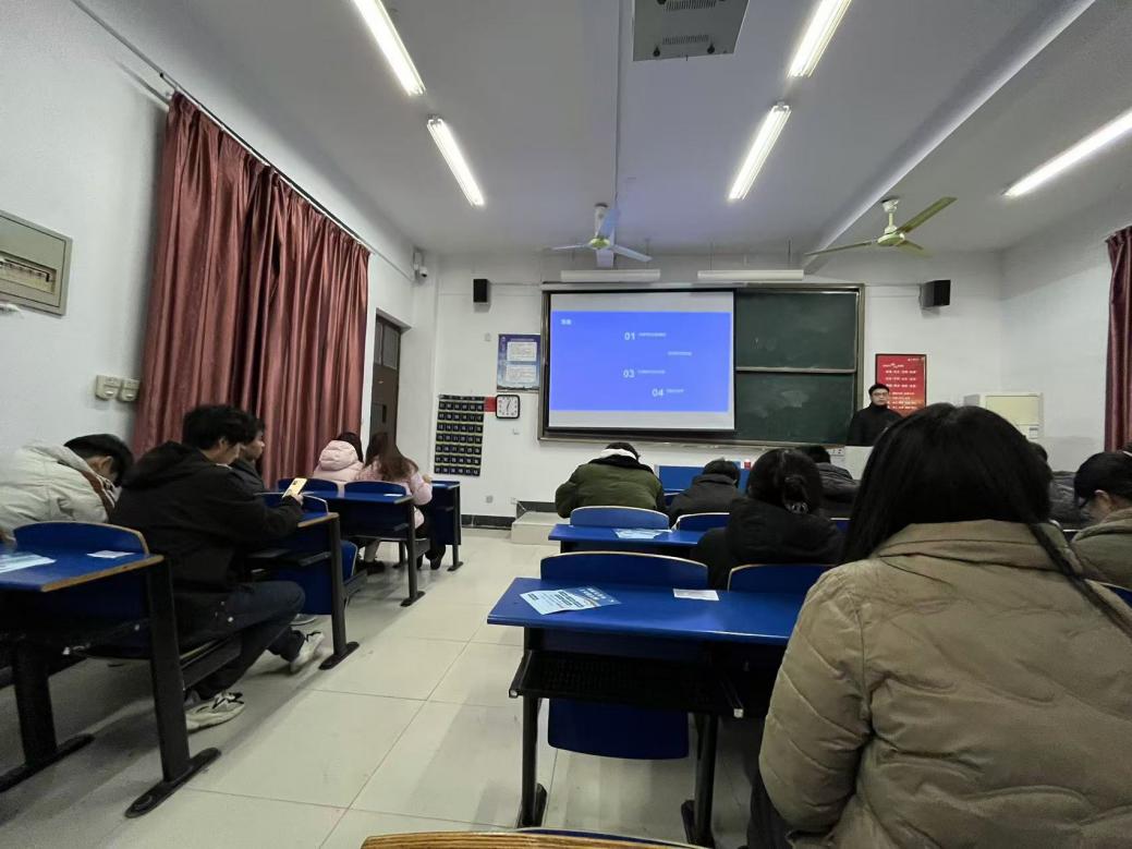 C:/Users/李梦雨/Desktop/新建文件夹 (2)/微信图片_20241215190135.jpg微信图片_20241215190135