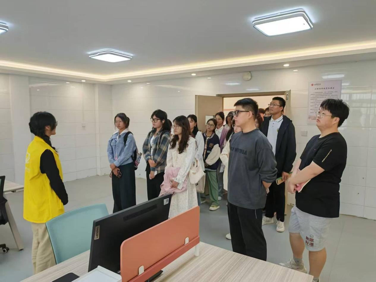 C:/Users/清清三岁呀/Desktop/微信图片_20240925152202.jpg微信图片_20240925152202