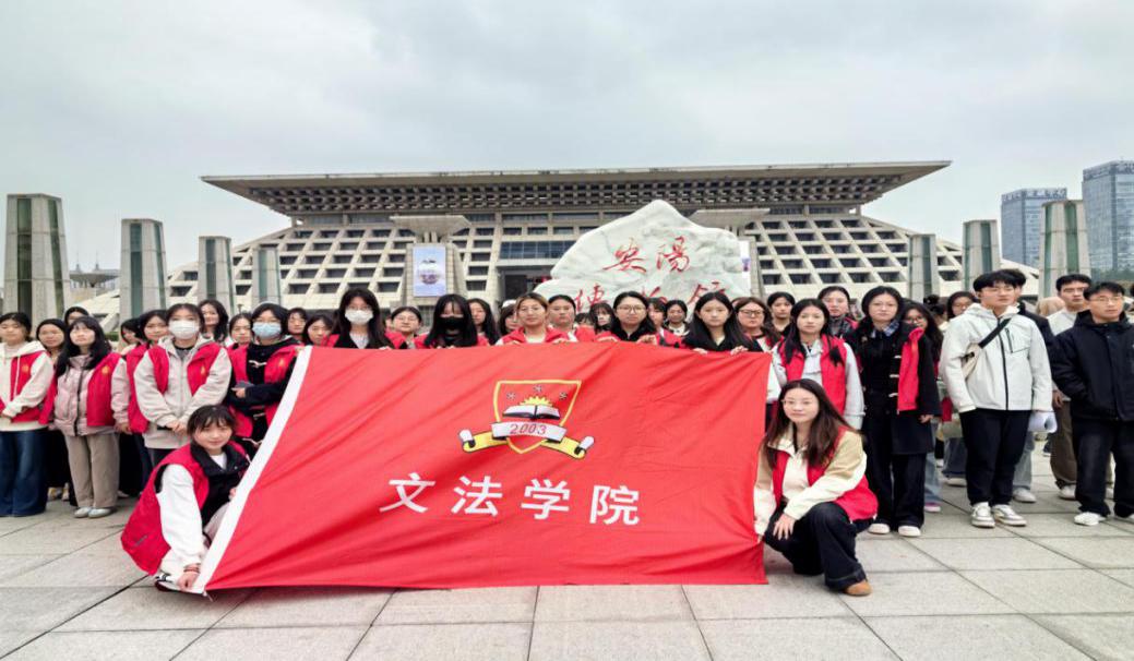 e9b75e05df6fc883ea8065780a879546