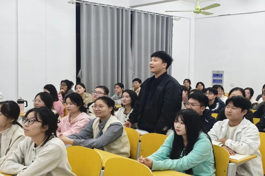 分享会现场（二）