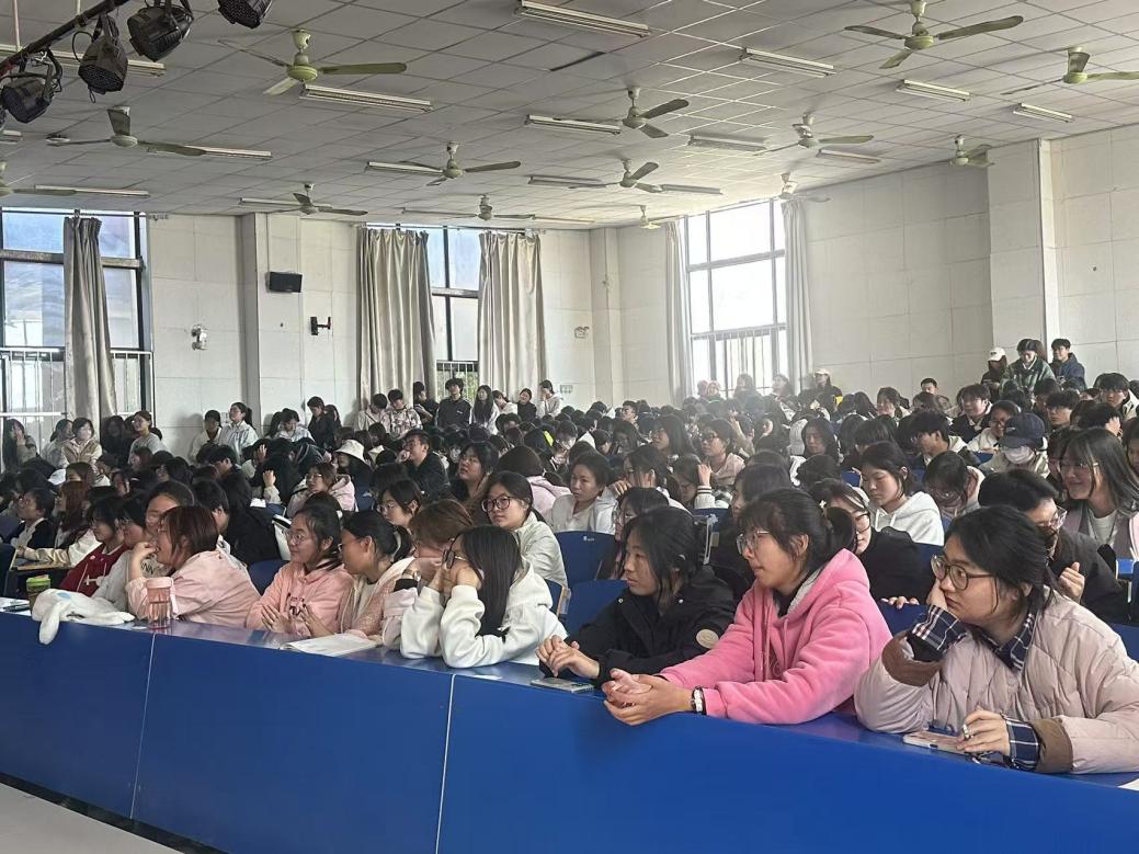 C:/Users/HUAWEI/Desktop/b1b460918936298bb0252a0e1053249.jpgb1b460918936298bb0252a0e1053249