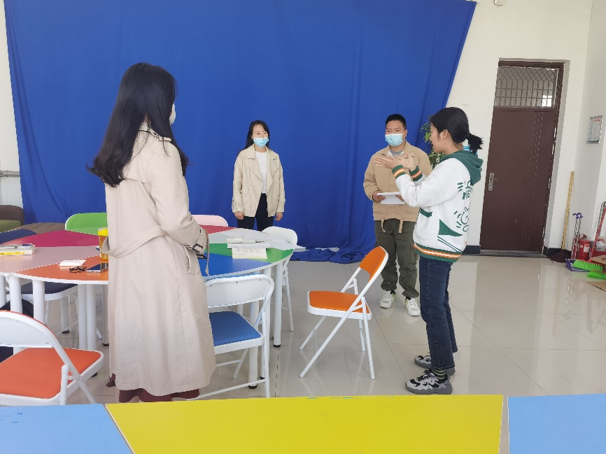 E:\王新元\各种文件\2022-2023学年第二学期文件\读书会\读书会新闻稿\2023年4月6日边界的意义——心语读书会第十九期.jpg