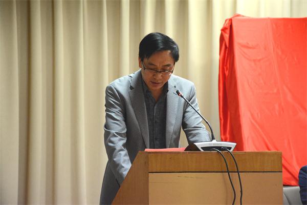何秀敏.jpg