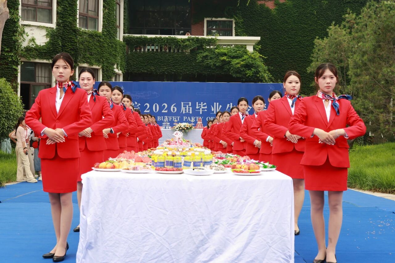 b770249a829c29495bfc5bc38d07d44a.jpg b770249a829c29495bfc5bc38d07d44a.jpg